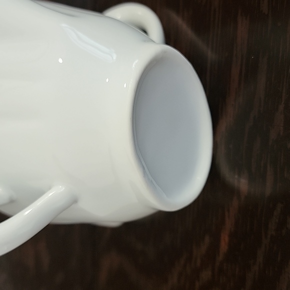 White ceramic gravy boat - Picture 3 of 3